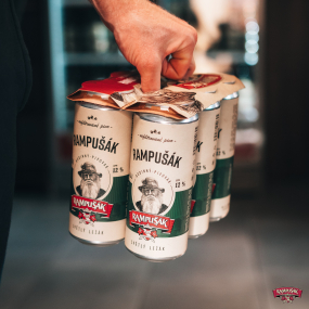 Máme držáky na 6packy!