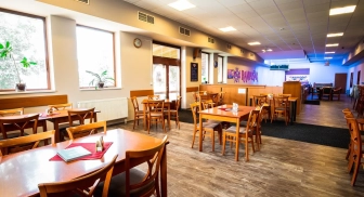 Hospůdka s bowlingem